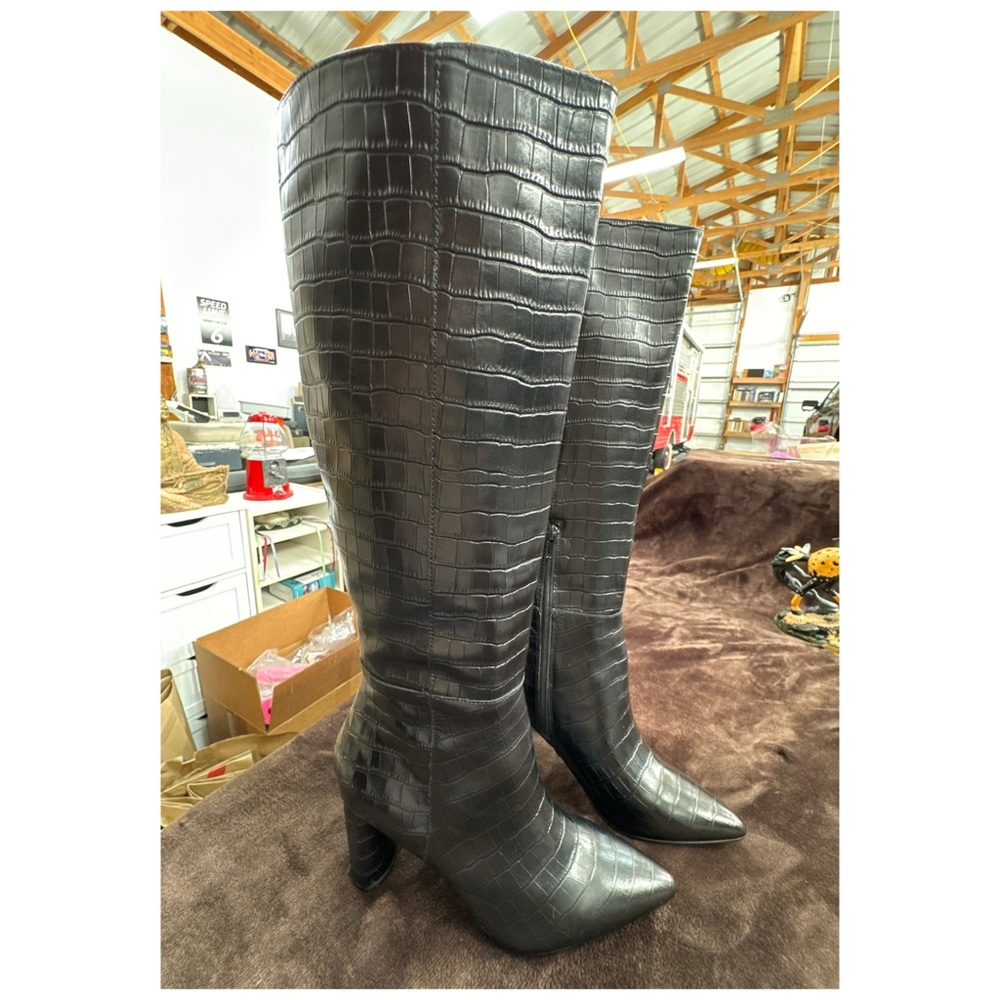 Aqua Black Croc-Embossed Leather Knee-High Boots size 8
